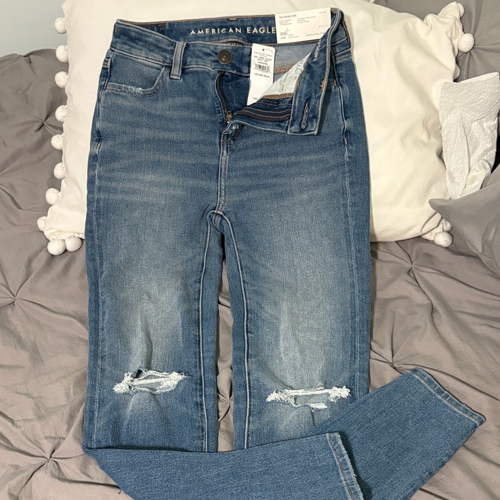 American Eagle Outfitters Women's Distressed Blue Skinny Jeans